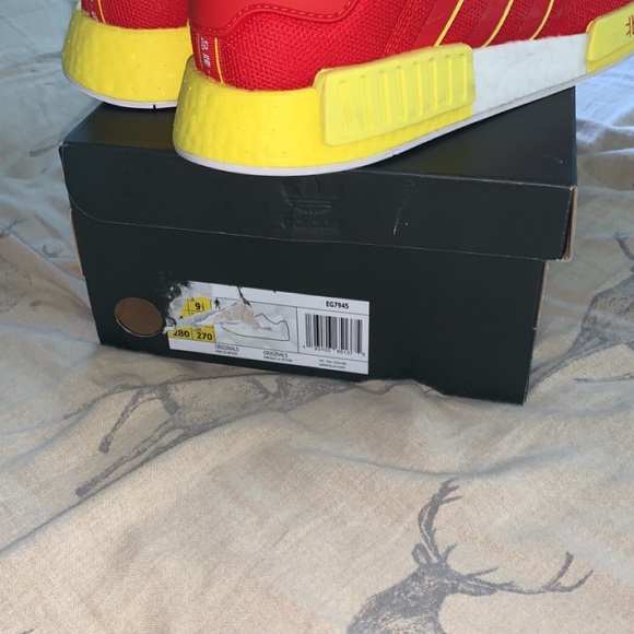 NMD R1 BEIJING pretty much brand new - Picture 4 of 4